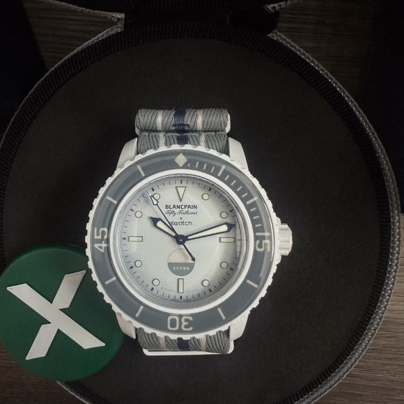 Swatch Scuba Fifty Fathoms SO35S100 / Antartic Ocean - Picture 5 of 14